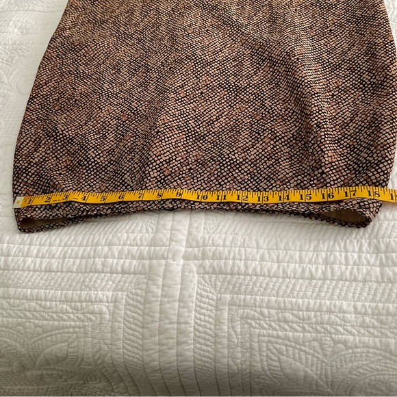 APOSTROPHE, ANIMAL PRINT BLOUSE AND MATCHING SKIRT, SIZE: L - Picture 8 of 12